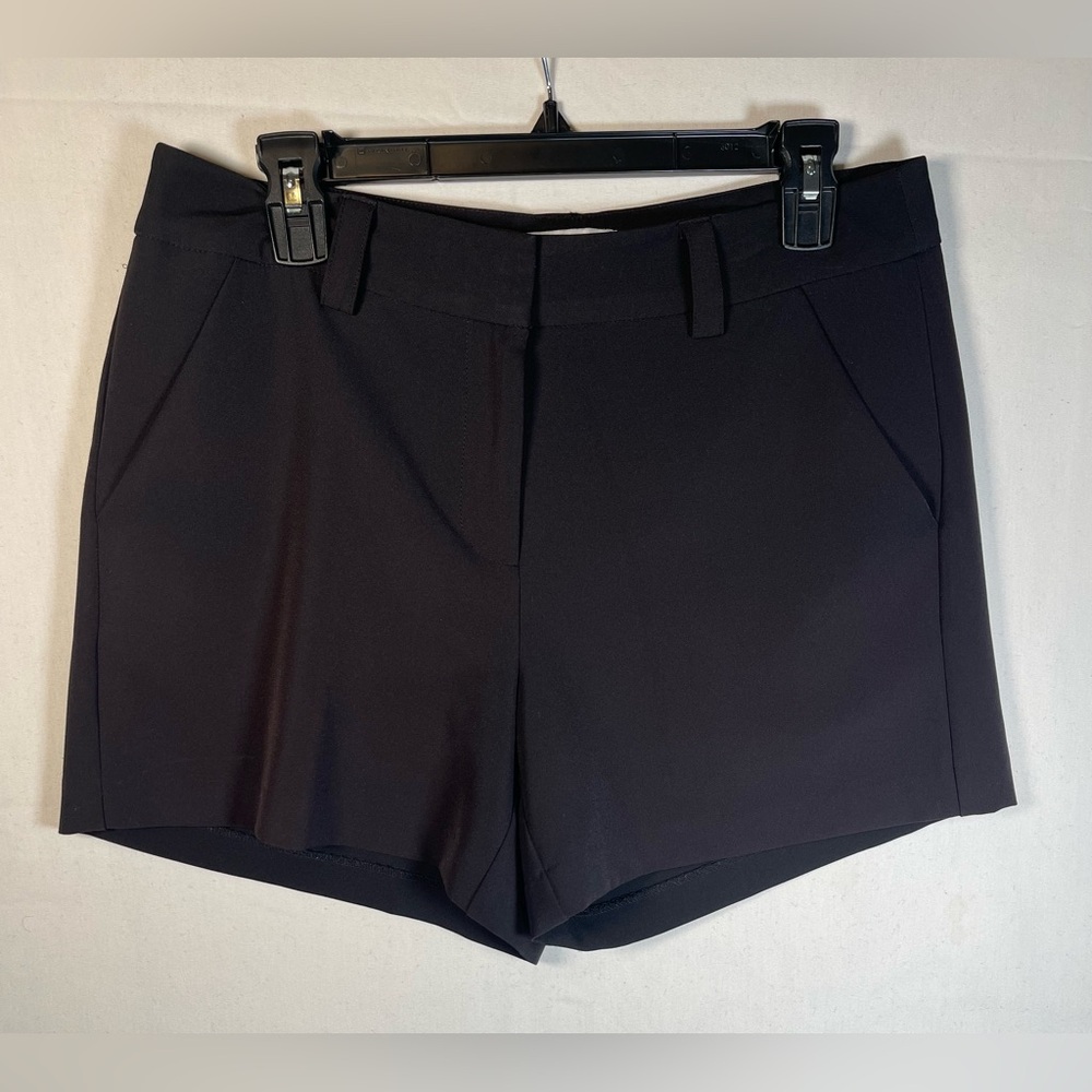 Classic Black Women's Shorts Gibson Latimer Black High Waist Shorts size 8